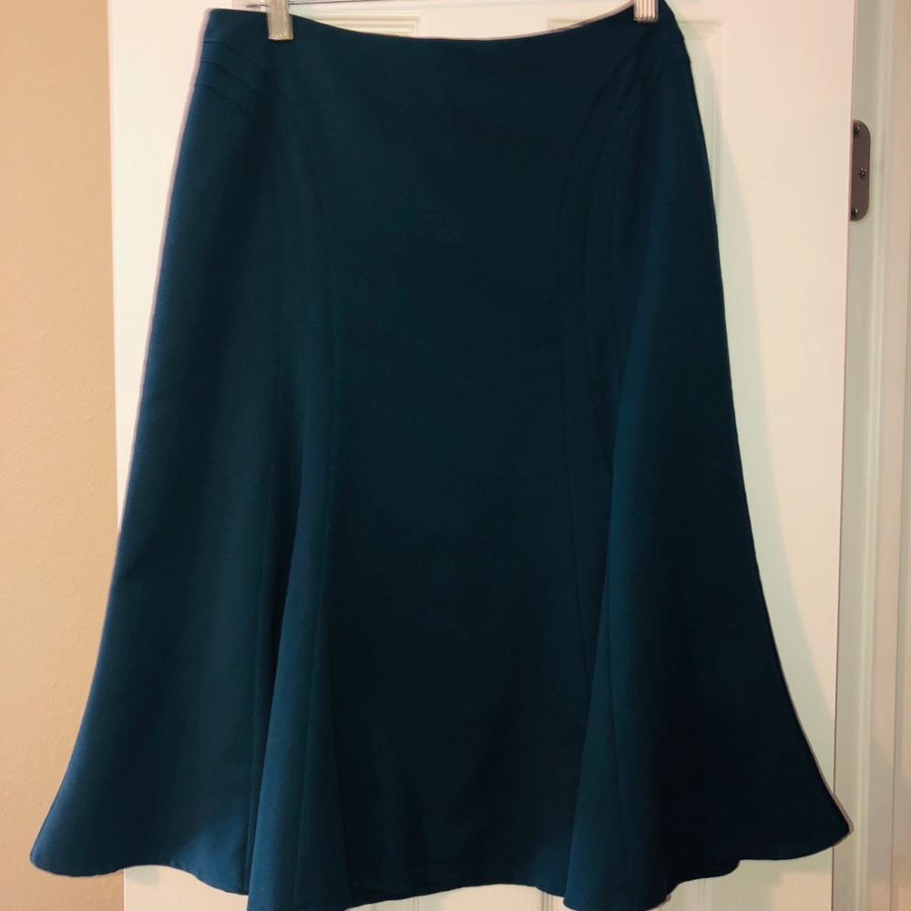 Voodoo Vixen skirt size L worn once